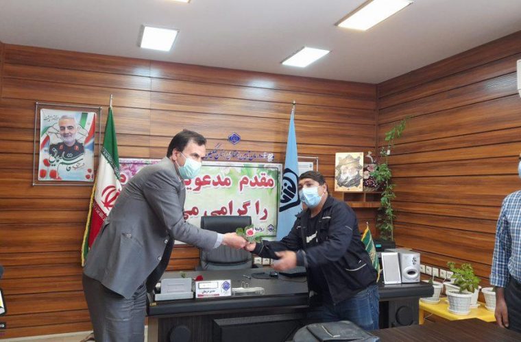 از تشکل ها و انجمن های صنفی کارگری شهرستان بویراحمد تجلیل به عمل آمد+تصاویر