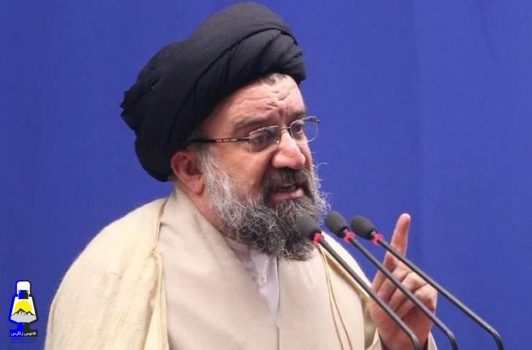 ثبت‌نام كنندگان سر سفره نظام نشسته‌اند
