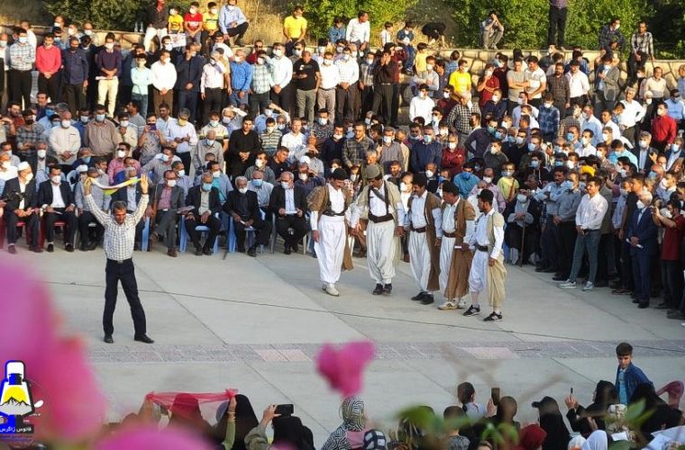جشن انتخاباتی “سید ناصر حسینی پور” برگزار شد/ماجرای پیام زهر آلود به حسینی چه بود؟/حسینی : دچار عذاب وجدان شدید هستم+تصاویر
