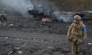 جنگ خیابانی شبانه در کی‌یف؛ تصاویر روایت می‌کنند