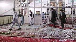 انفجار در مسجد شیعیان در مزار شریف ده‌ها کشته و زخمی برجای گذاشت