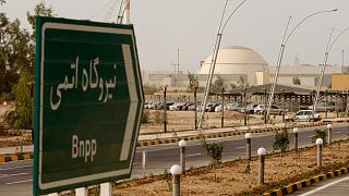 استقبال عربستان از قطعنامه شورای حکام؛ ایران: دوربین‌ها را خاموش و سانتریفیوژهای پیشرفته نصب می‌کنیم