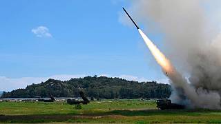 عبور موشک‌های بالستیک چین از آسمان تایوان در دومین روز رزمایش؛ واشنگتن واکنش نشان داد