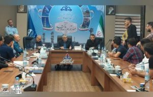 نشست عبدالله عذاری اهوازی مدیرعامل اروندان با کارکنان ایثارگر