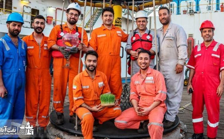 دوری از سفره‌ی هفت‌سین؛ غم پنهان کارکنان اقماری نفت در سال نو