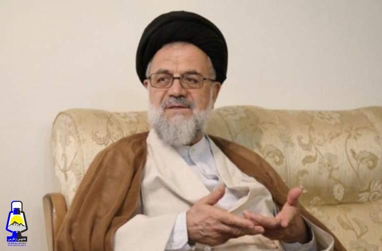 می‌گویند تا الان هر دولتی بوده، به‌ درد نمی‌خورد