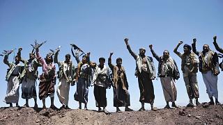 چرا جنگ یمن به امارات کشیده شد و چرا حوثیها به ابوظبی حمله میکنند؟ چرا جنگ یمن به امارات کشیده شد و چرا حوثیها به ابوظبی حمله میکنند؟