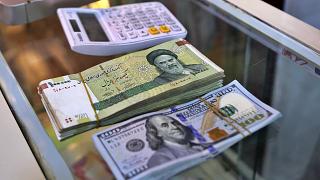 مجلس ایران با حذف ارز ۴۲۰۰ تومانی موافقت کرد