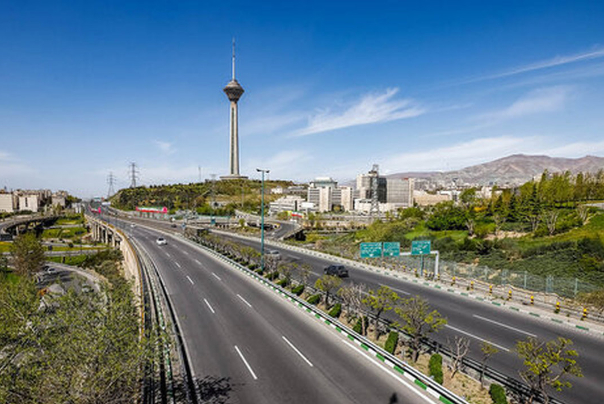 چرا تهران خلوت شد؟