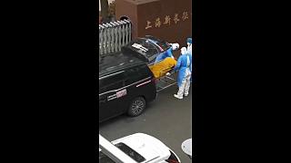 مرده‌ای که در حال انتقال از یک خانه سالمندان در شانگهای بود، زنده شد