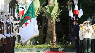 ماکرون به جوانان آفریقا: دشمنان به شما القاء میکنند فرانسه دشمن شما است ماکرون به جوانان آفریقا: دشمنان به شما القاء میکنند فرانسه دشمن شما است