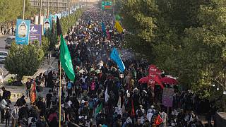 دستکم ۱۱ زائر ایرانی در عراق جان باختند؛ مقتدی صدر: تعرض به برادران ایرانی حرام است دستکم ۱۱ زائر ایرانی در عراق جان باختند؛ مقتدی صدر: تعرض به برادران ایرانی حرام است