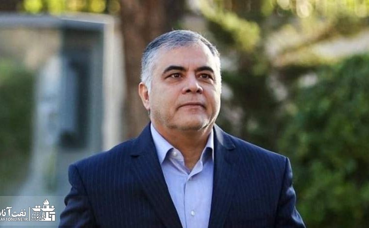 آقای پاک‌نژاد، برای هیچکس امضا نکنید